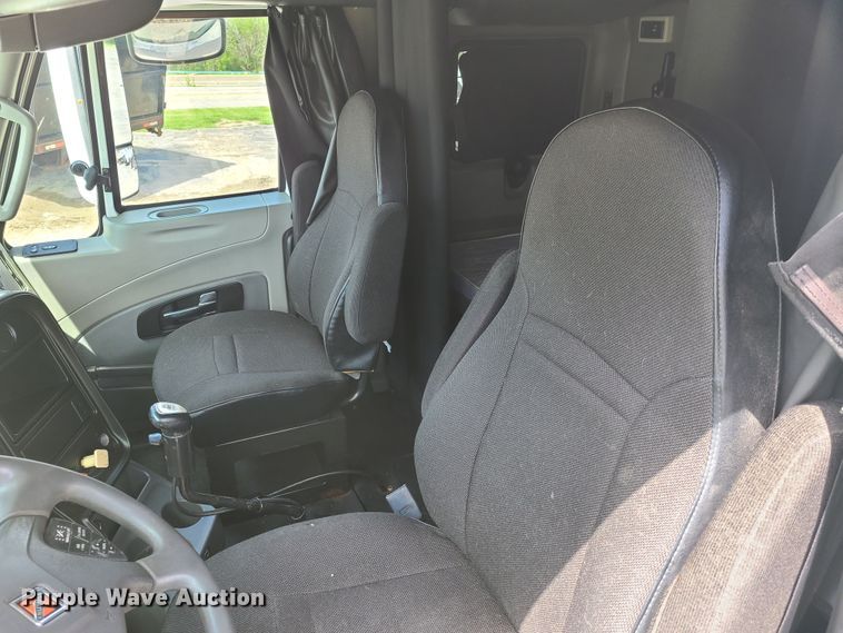 image for item K5849 2012 International ProStar  semi truck