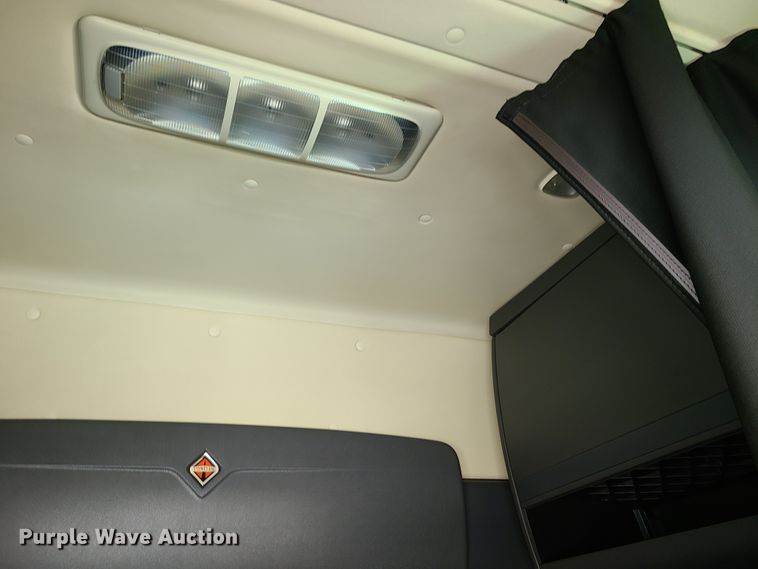 image for item K5849 2012 International ProStar  semi truck