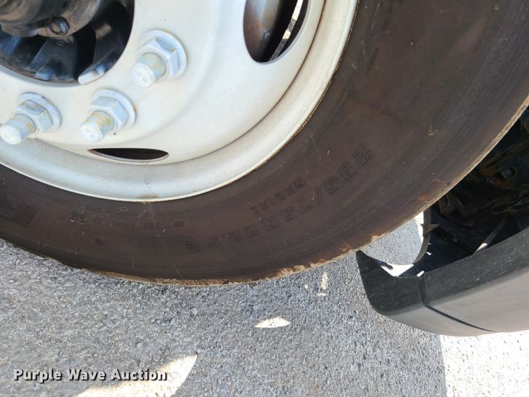 image for item K5849 2012 International ProStar  semi truck