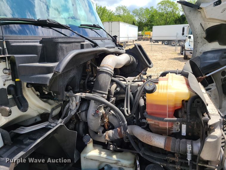 image for item K5849 2012 International ProStar  semi truck