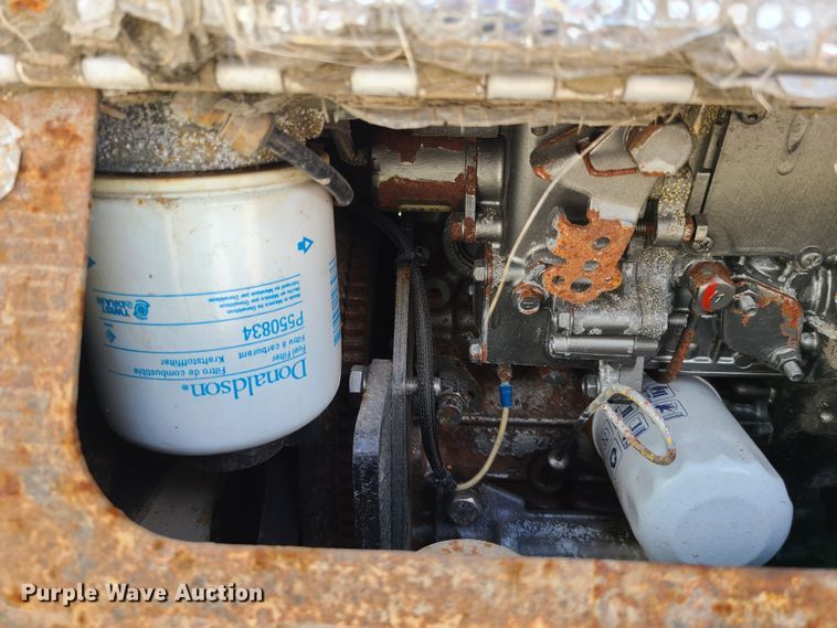 image for item K5850 2012 Peterbilt 386  semi truck