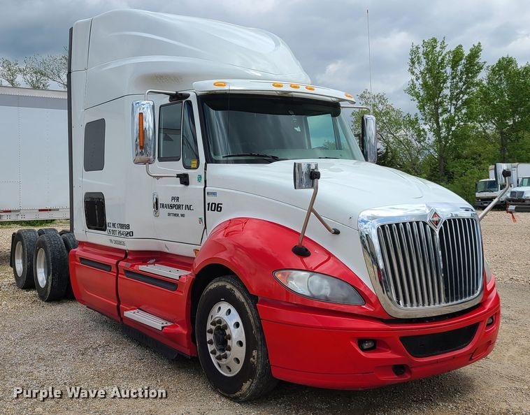 image for item K5852 2013 International ProStar  semi truck