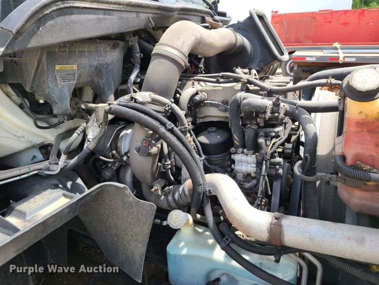 image for item K5852 2013 International ProStar  semi truck