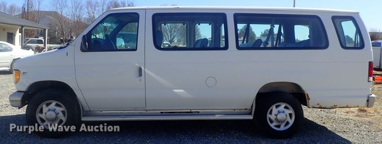 image for item DC3290 1997 Ford Club Wagon  van