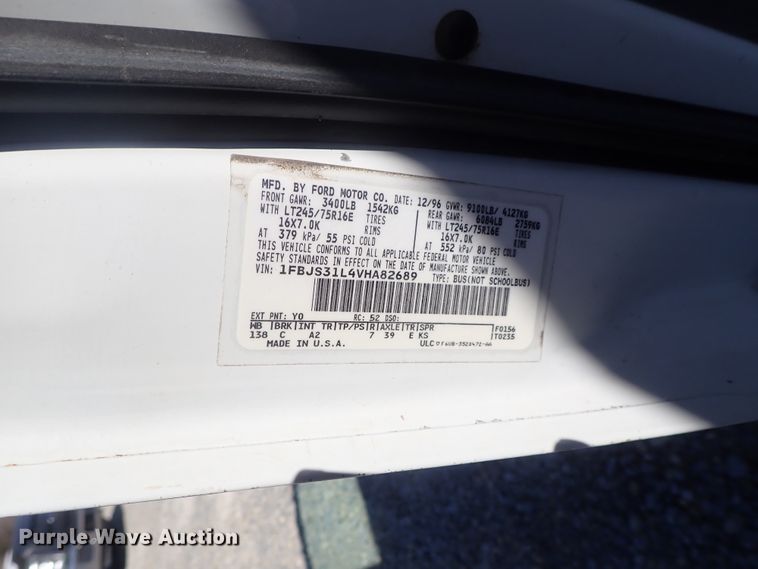 image for item DC3290 1997 Ford Club Wagon  van