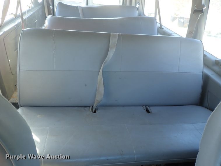 image for item DC3290 1997 Ford Club Wagon  van