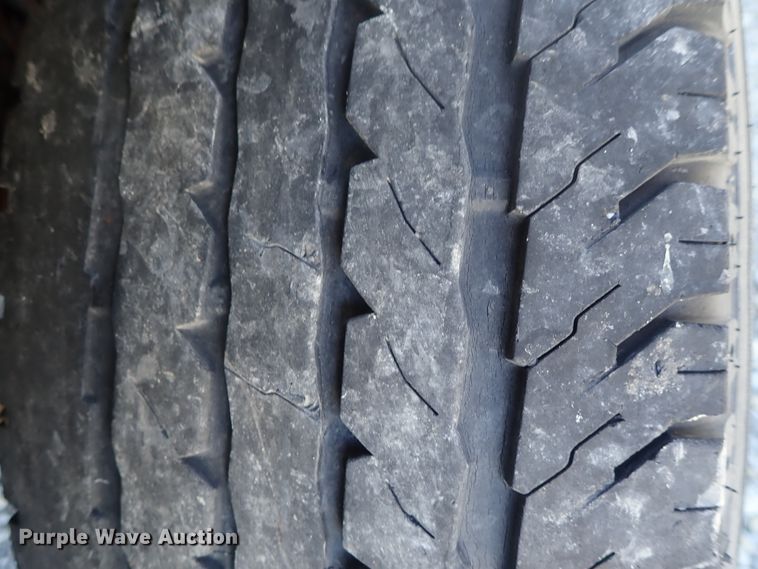 image for item DC3290 1997 Ford Club Wagon  van