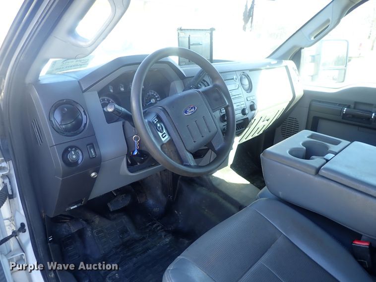 image for item DC3291 2013 Ford F250 Super Duty  Crew Cab pickup truck