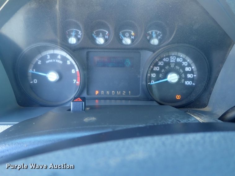 image for item DC3291 2013 Ford F250 Super Duty  Crew Cab pickup truck