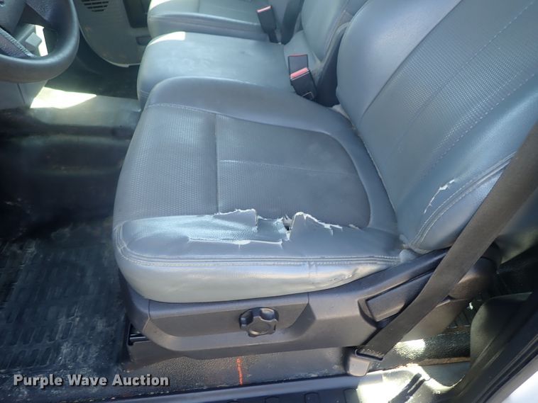 image for item DC3291 2013 Ford F250 Super Duty  Crew Cab pickup truck