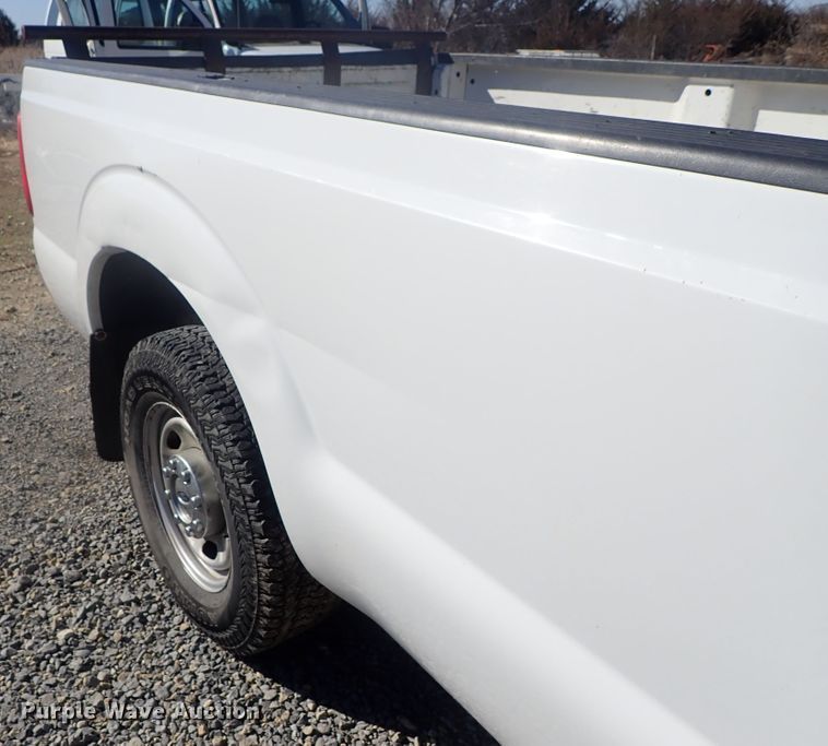 image for item DC3291 2013 Ford F250 Super Duty  Crew Cab pickup truck