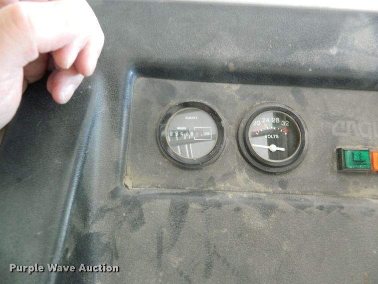 image for item DE4450 Crown 35RRTTS forklift