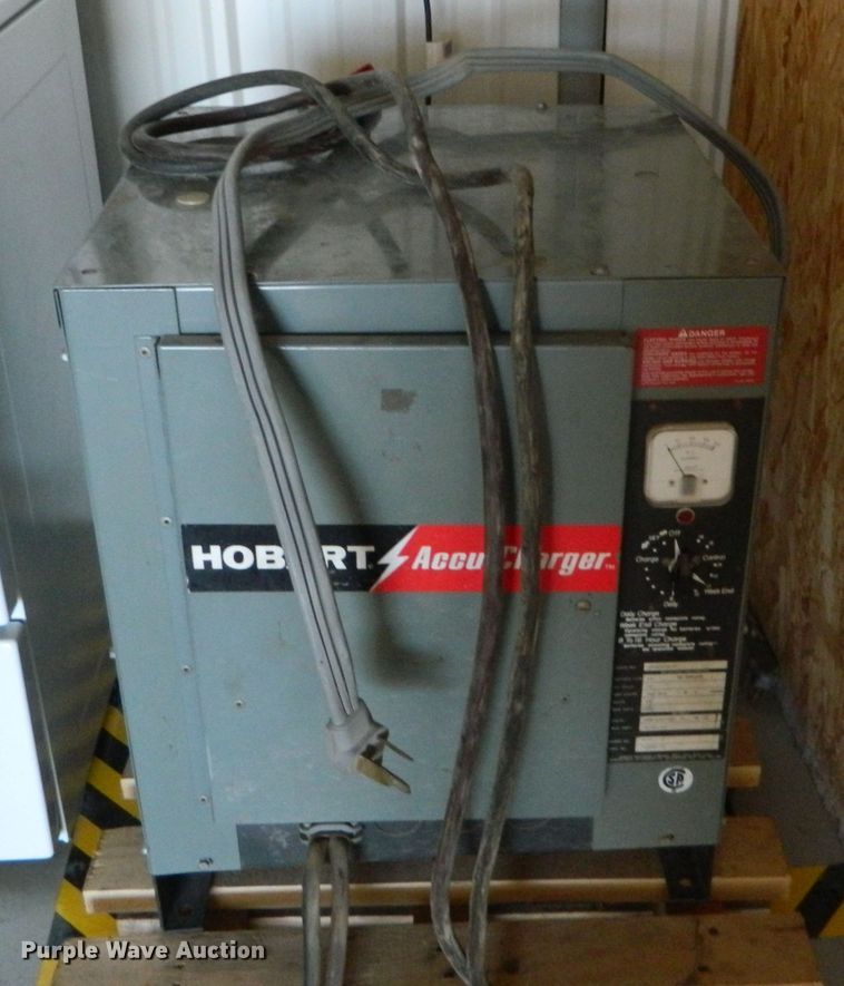 image for item DE4450 Crown 35RRTTS forklift