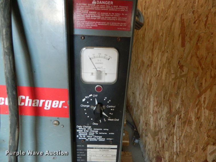 image for item DE4450 Crown 35RRTTS forklift