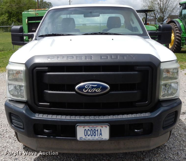 image for item DE5629 2011 Ford F250 Super Duty  pickup truck