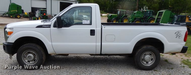 image for item DE5629 2011 Ford F250 Super Duty  pickup truck