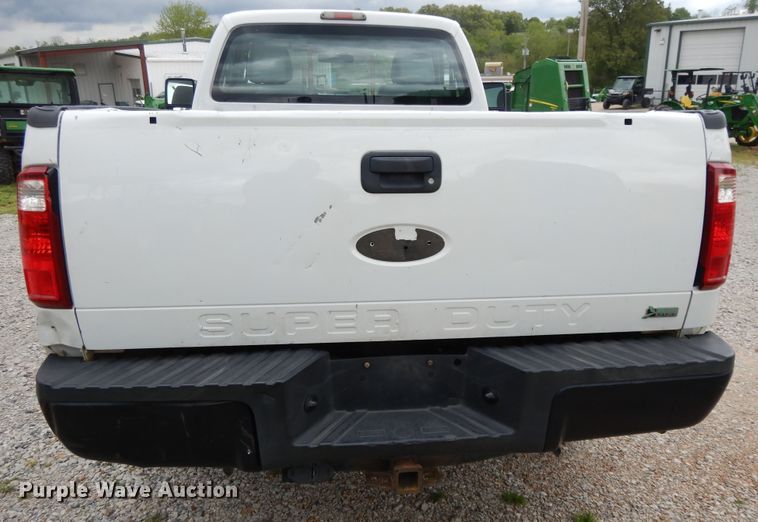 image for item DE5629 2011 Ford F250 Super Duty  pickup truck