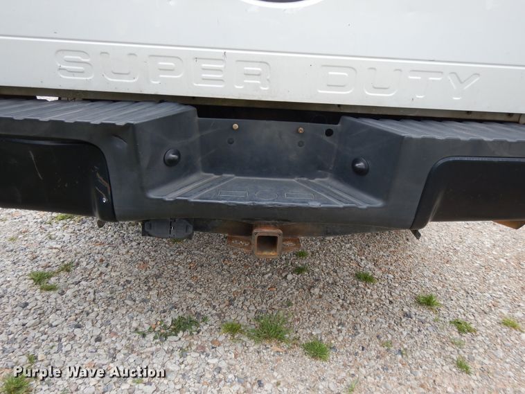 image for item DE5629 2011 Ford F250 Super Duty  pickup truck