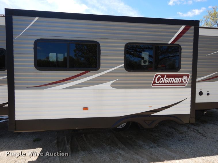 image for item DE5633 2019 Coleman CM285BH19  camper