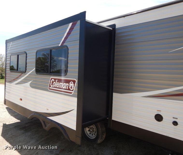 image for item DE5633 2019 Coleman CM285BH19  camper