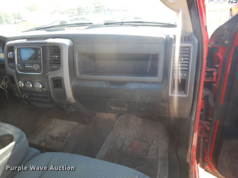 image for item DE5651 2014 Dodge Ram 3500HD  Crew Cab utility bed pickup truck