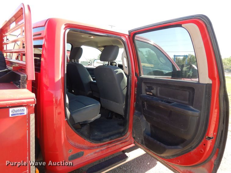 image for item DE5651 2014 Dodge Ram 3500HD  Crew Cab utility bed pickup truck