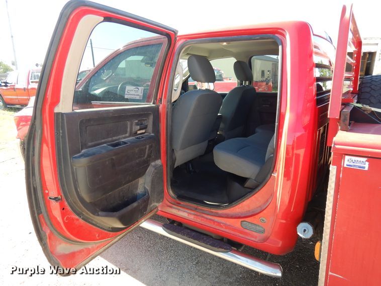 image for item DE5651 2014 Dodge Ram 3500HD  Crew Cab utility bed pickup truck