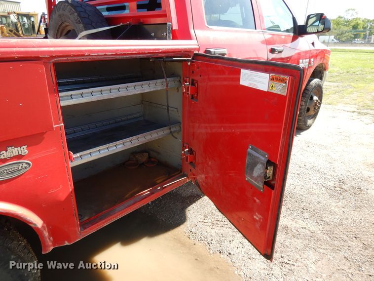 image for item DE5651 2014 Dodge Ram 3500HD  Crew Cab utility bed pickup truck