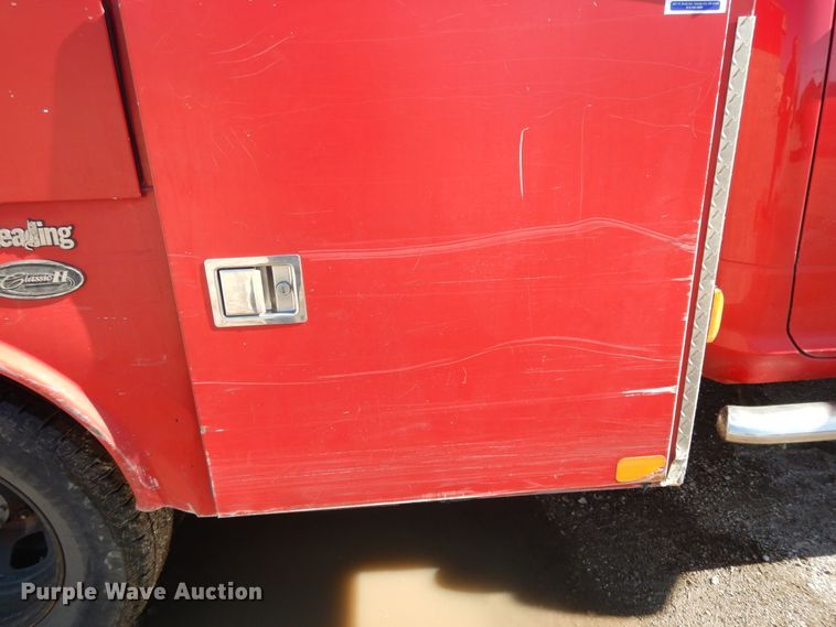 image for item DE5651 2014 Dodge Ram 3500HD  Crew Cab utility bed pickup truck