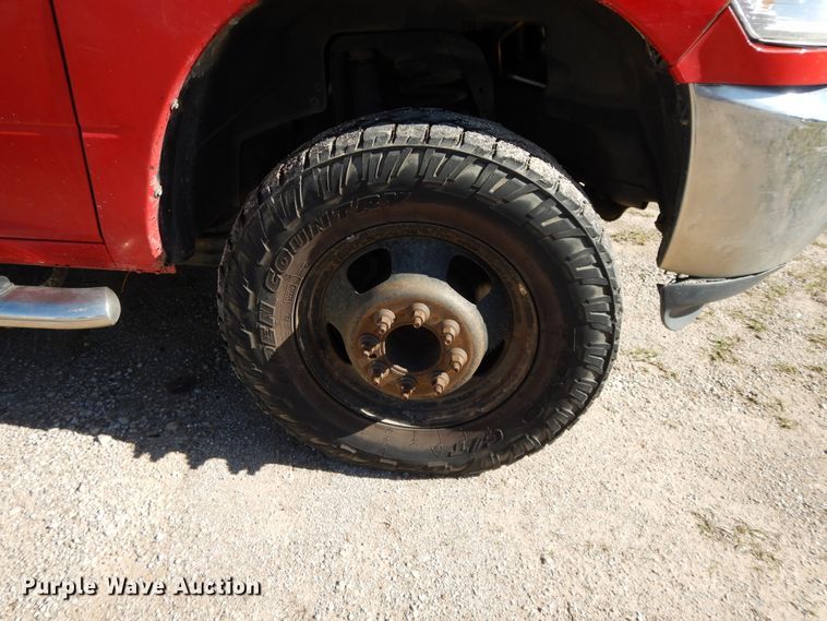 image for item DE5651 2014 Dodge Ram 3500HD  Crew Cab utility bed pickup truck