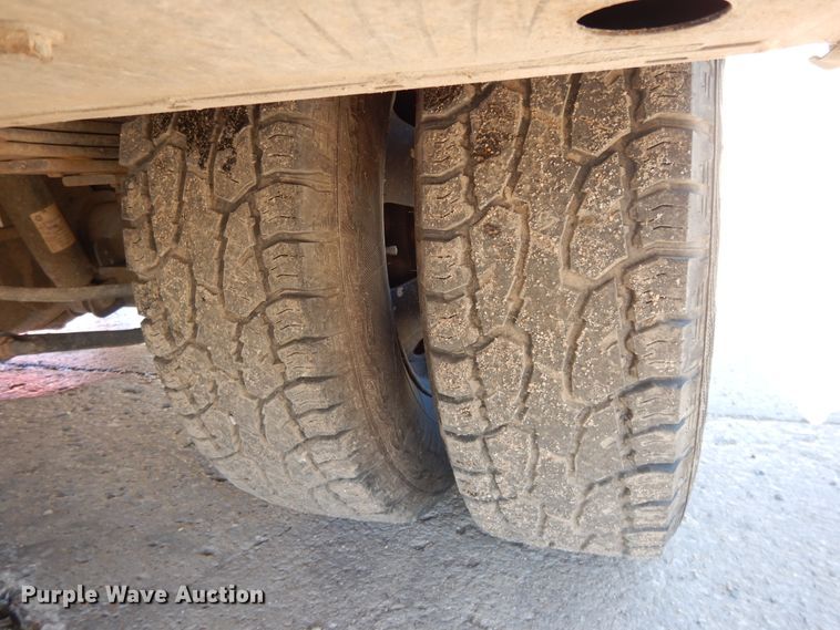 image for item DE5651 2014 Dodge Ram 3500HD  Crew Cab utility bed pickup truck