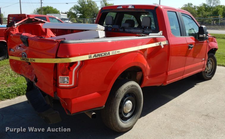 image for item DE5653 2016 Ford F150  SuperCab pickup truck