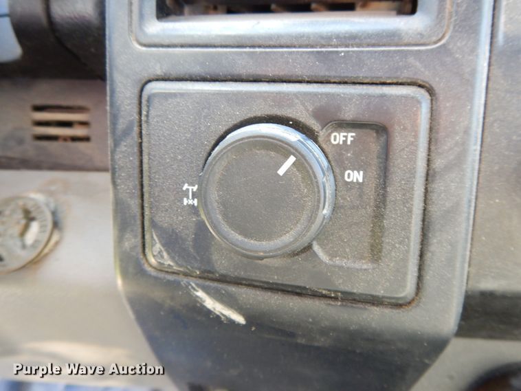 image for item DE5653 2016 Ford F150  SuperCab pickup truck