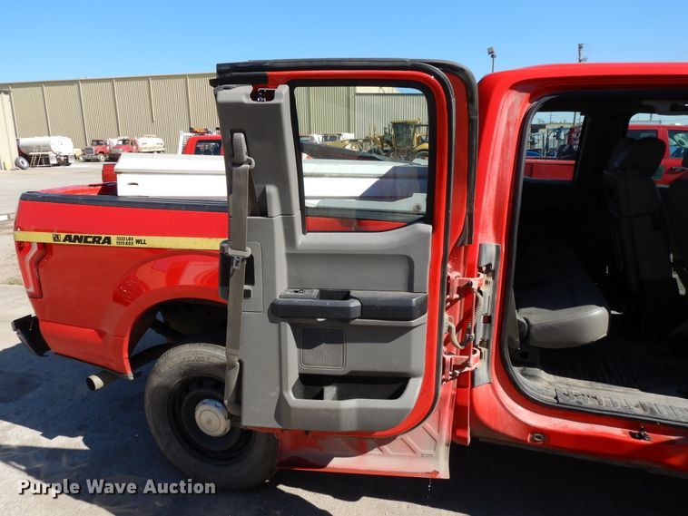 image for item DE5653 2016 Ford F150  SuperCab pickup truck