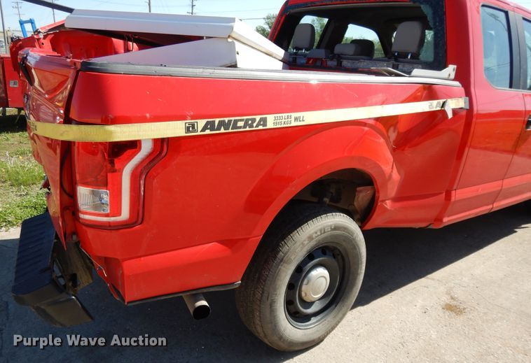 image for item DE5653 2016 Ford F150  SuperCab pickup truck