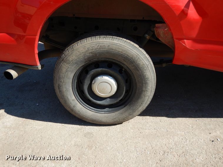 image for item DE5653 2016 Ford F150  SuperCab pickup truck