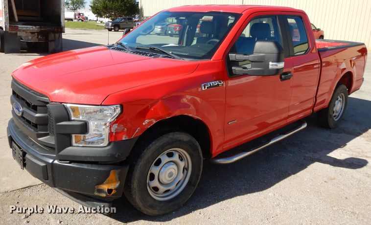 image for item DE5654 2017 Ford F150  SuperCab pickup truck