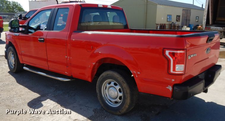 image for item DE5654 2017 Ford F150  SuperCab pickup truck
