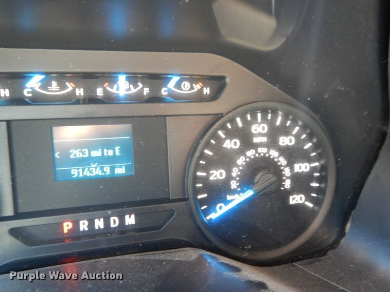 image for item DE5654 2017 Ford F150  SuperCab pickup truck