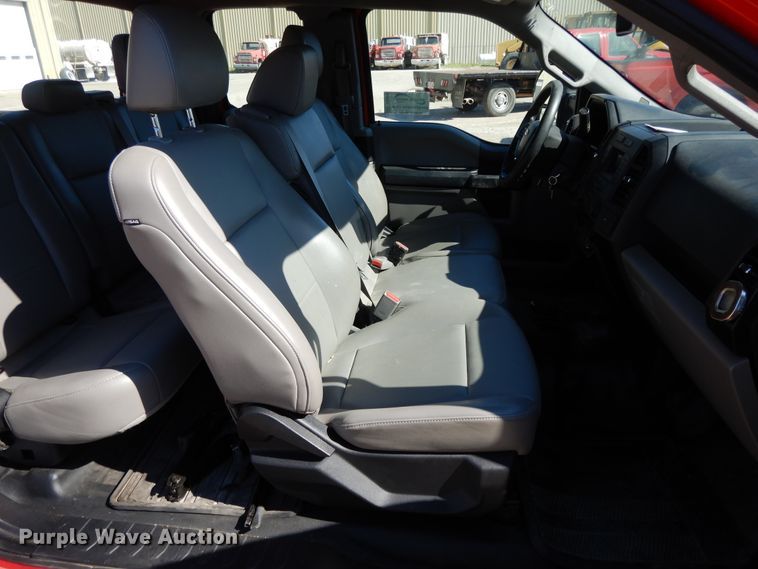 image for item DE5654 2017 Ford F150  SuperCab pickup truck