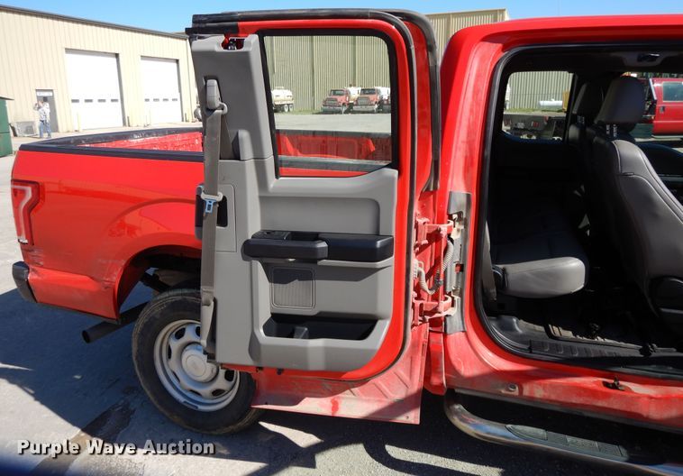 image for item DE5654 2017 Ford F150  SuperCab pickup truck