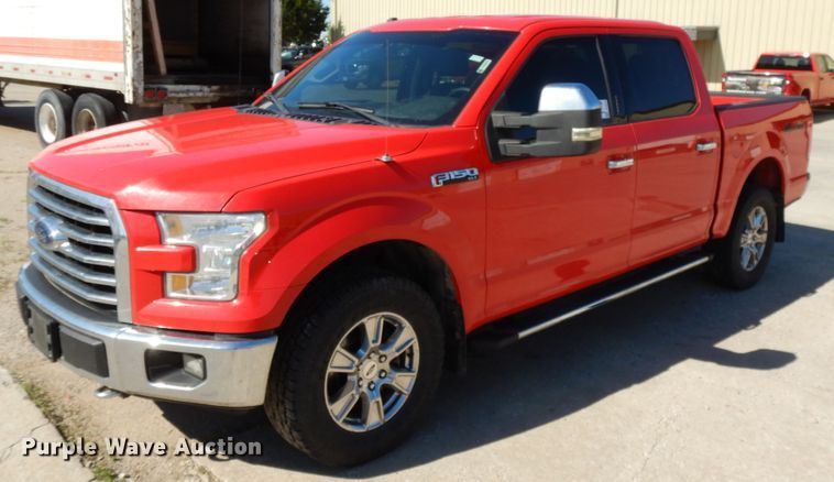 image for item DE5655 2017 Ford F150  SuperCrew pickup truck