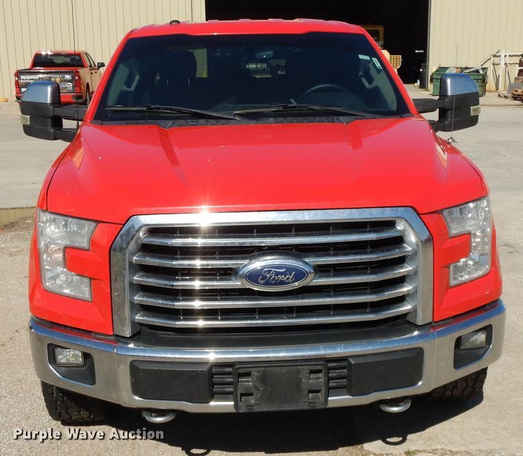 image for item DE5655 2017 Ford F150  SuperCrew pickup truck