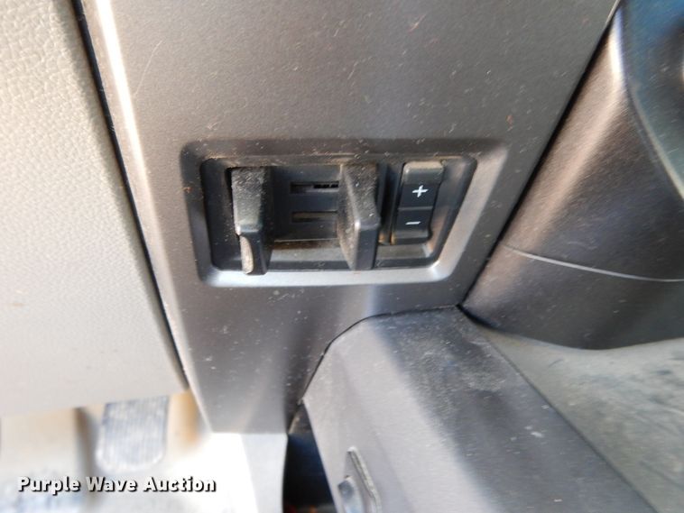 image for item DE5655 2017 Ford F150  SuperCrew pickup truck