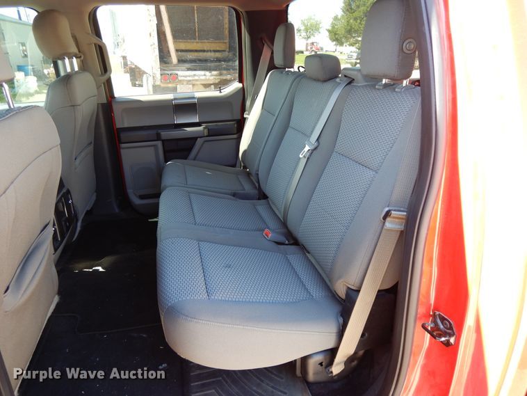 image for item DE5655 2017 Ford F150  SuperCrew pickup truck