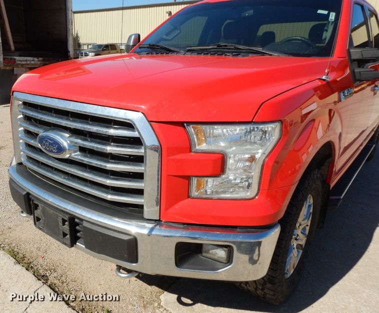 image for item DE5655 2017 Ford F150  SuperCrew pickup truck