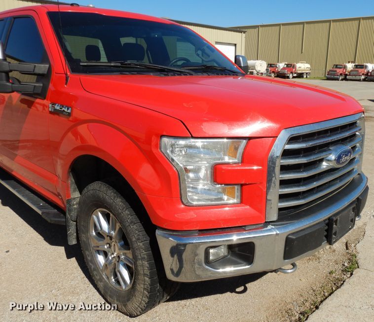 image for item DE5655 2017 Ford F150  SuperCrew pickup truck