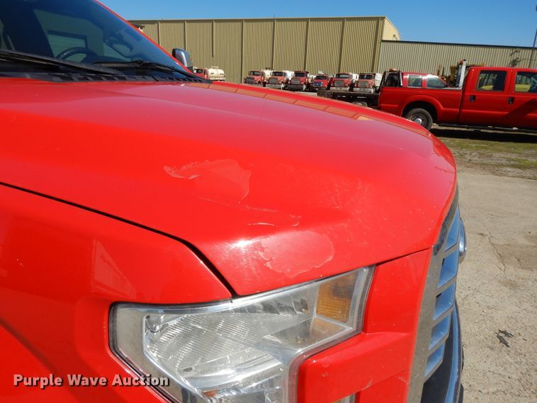 image for item DE5655 2017 Ford F150  SuperCrew pickup truck