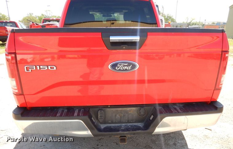 image for item DE5655 2017 Ford F150  SuperCrew pickup truck