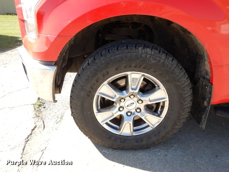 image for item DE5655 2017 Ford F150  SuperCrew pickup truck